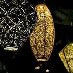 Solcelle Lanterne Paisley Guld Lumiz Solcelle Lanterne Paisley Lang Oval 20 Cm -Siriu Planter Butik p36350 54403 lumiz solcelle lanterne paisley a572